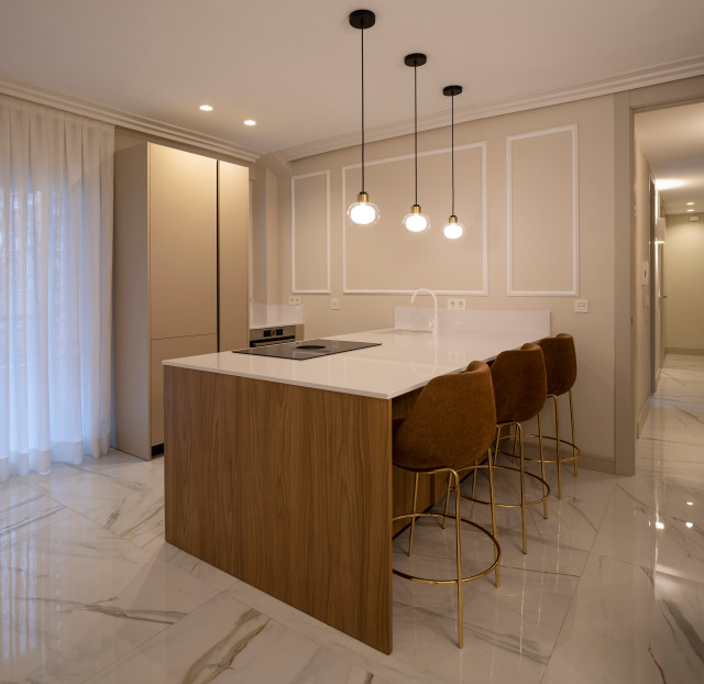 Apartamento Santiesteban M&aacute;rquez klassisch-modern-kueche