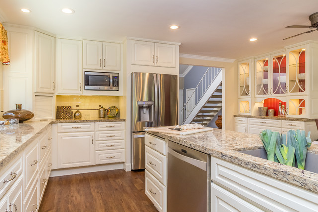 Traditional Kitchen traditional-kitchen