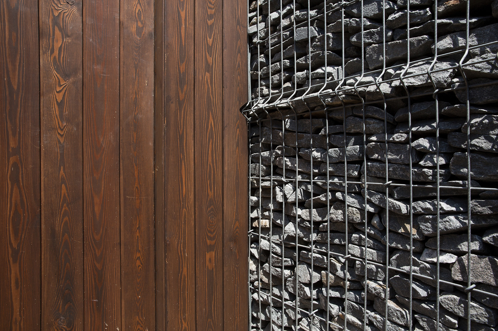 Красивый забор для дома