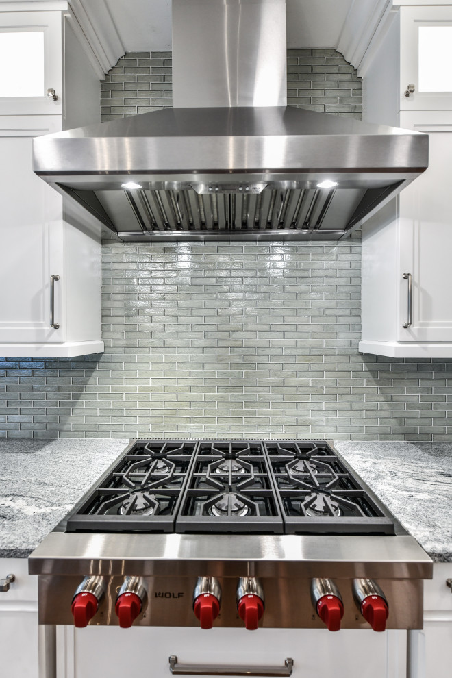 Inspiration for a transitional kitchen remodel in DC Metro