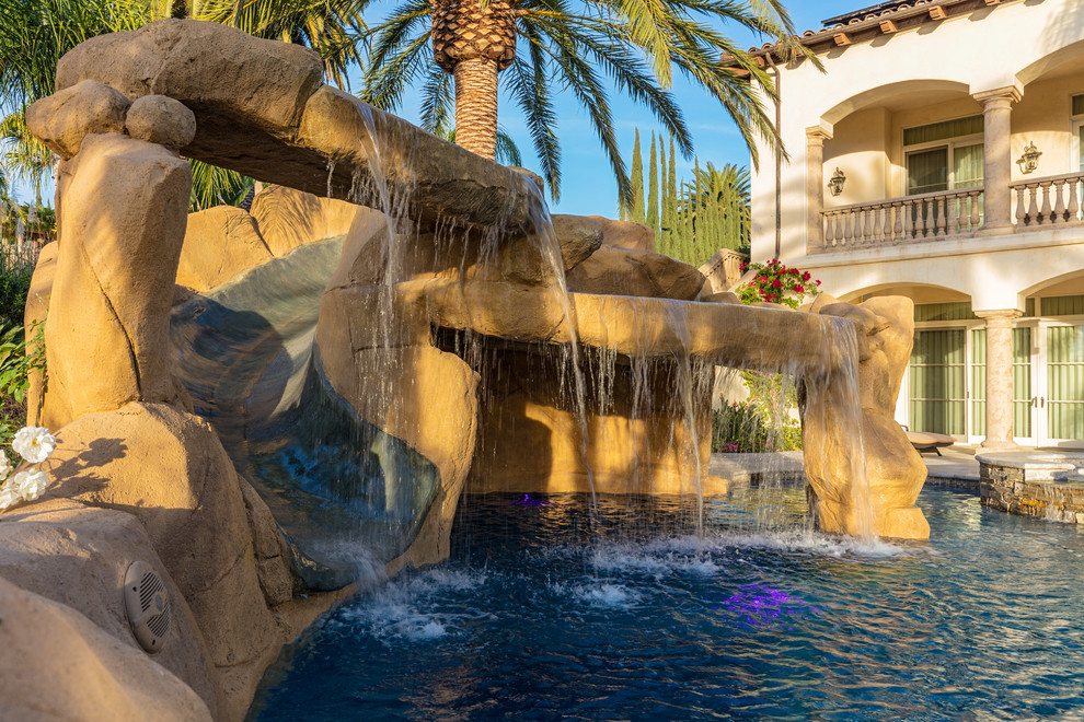 Photo of a tropical pool in San Diego.