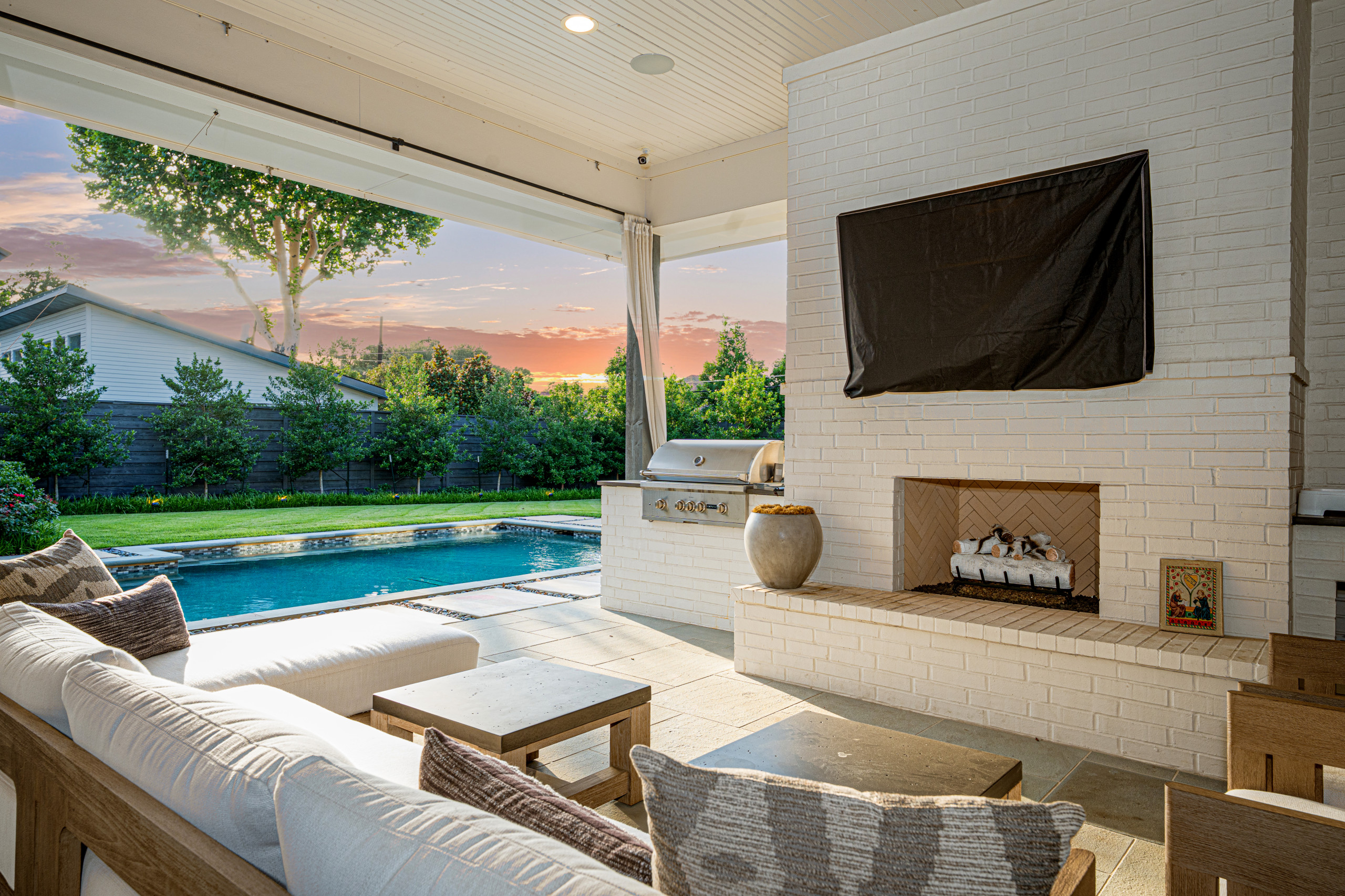 PRESTON HOLLOW GARDEN