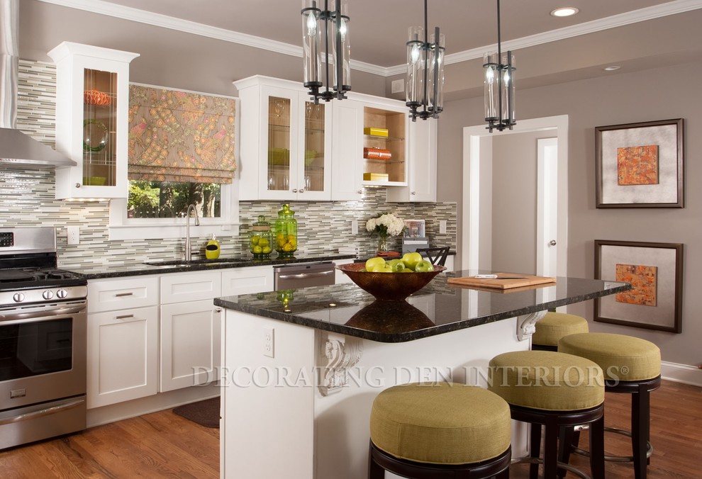 Kitchen - transitional kitchen idea