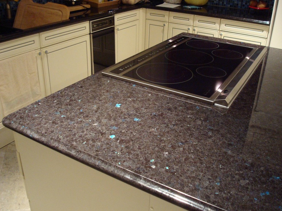 Kitchen Countertops - Traditional - Kitchen - Dallas - by ...