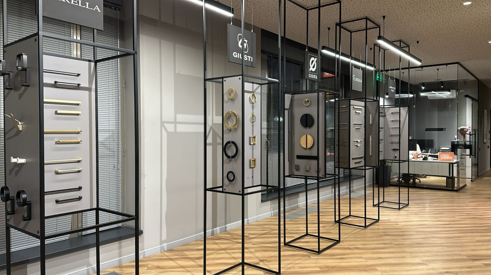 Адаптация шоурума