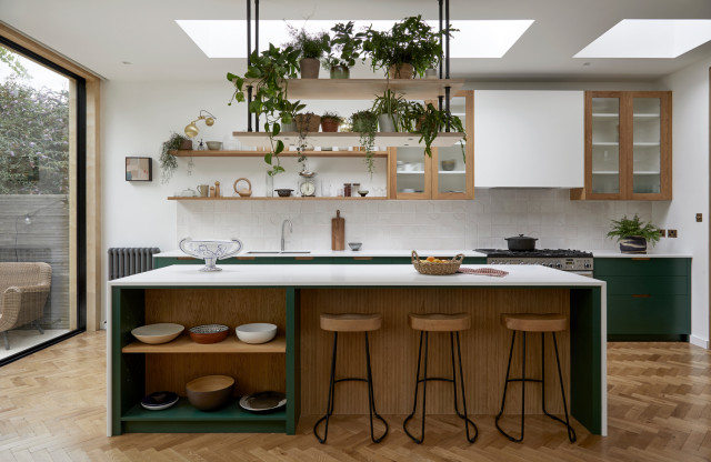 A Dark Green and Oak Kitchen That Brings the Outside In | Houzz UK