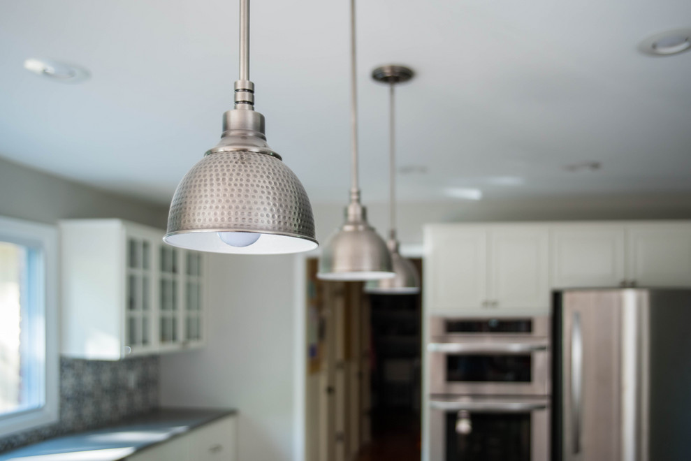 Inspiration for a transitional home design remodel in Indianapolis