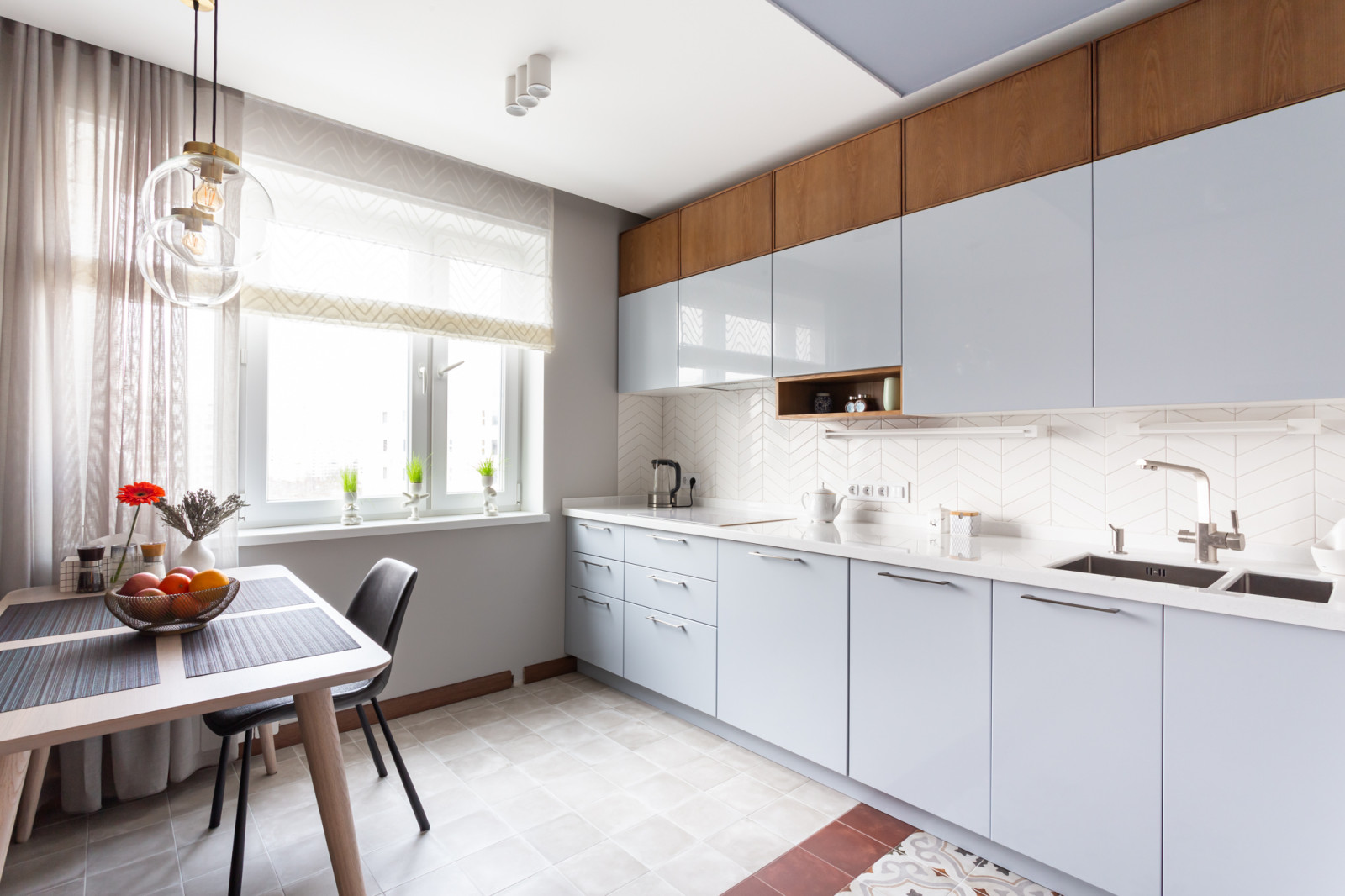 Белая кухня!