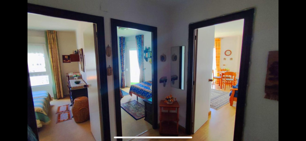 Paraíso Marítimo: Diseño de interior de una apartamento Frente al Mar