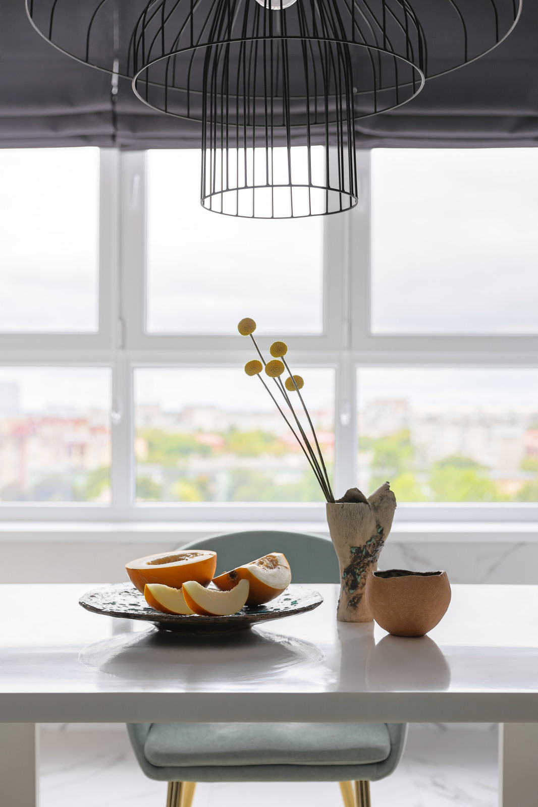 Стильная квартира с шаттерсами в Калининграде