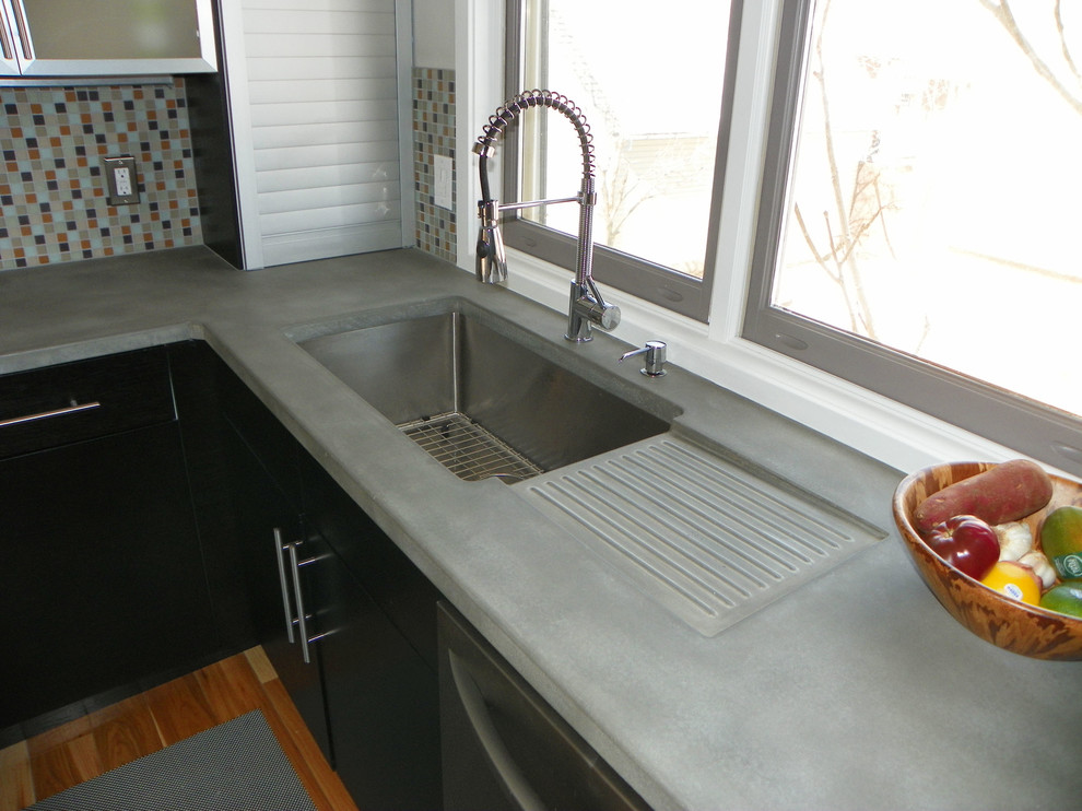 Modern Modern Kitchen Concrete Countertops for Simple Design