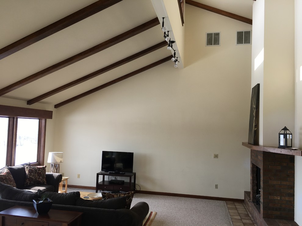 Design Dilemma Suggestions needed for oddshaped wall