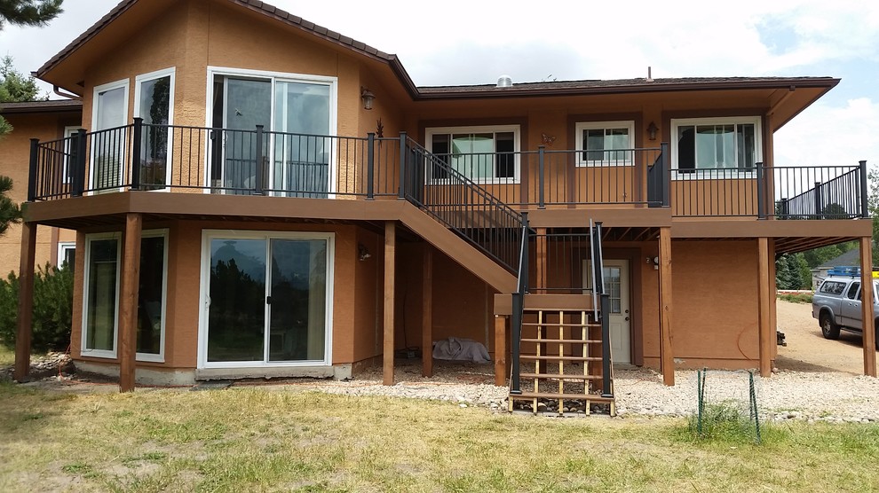 Inspiration for a transitional deck remodel in Denver