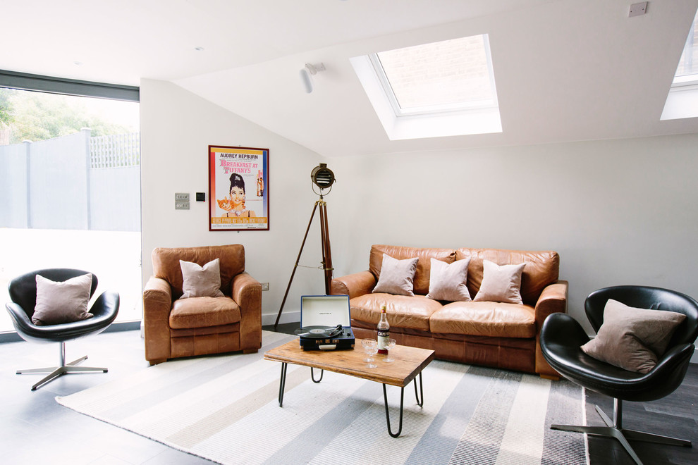 Photo of a modern living room in London.