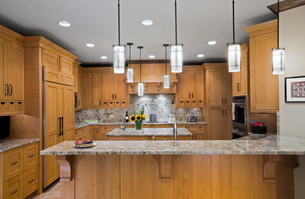 This is an example of a contemporary kitchen in Orange County.