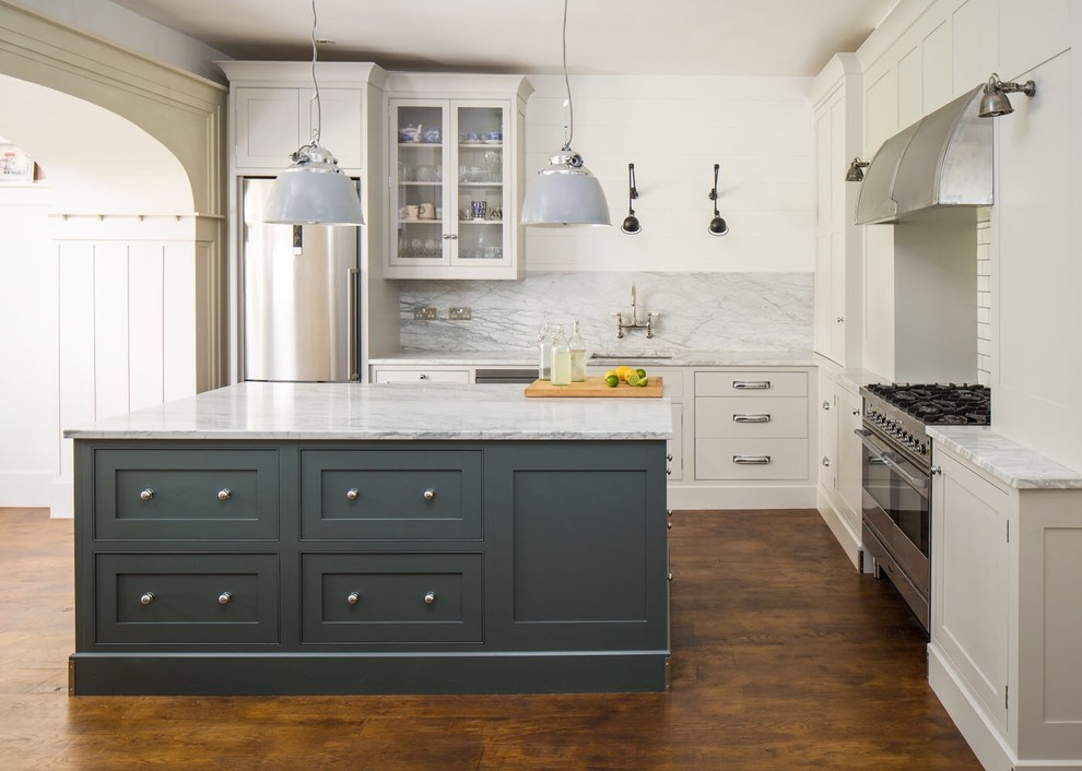 Inspiration for a transitional kitchen remodel in Dublin