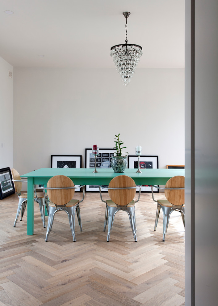 Inspiration for a contemporary dining room in Dublin.