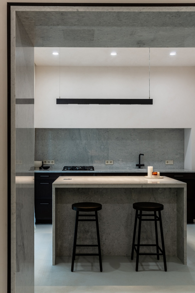 Софт-минимализм на мраморной кухне