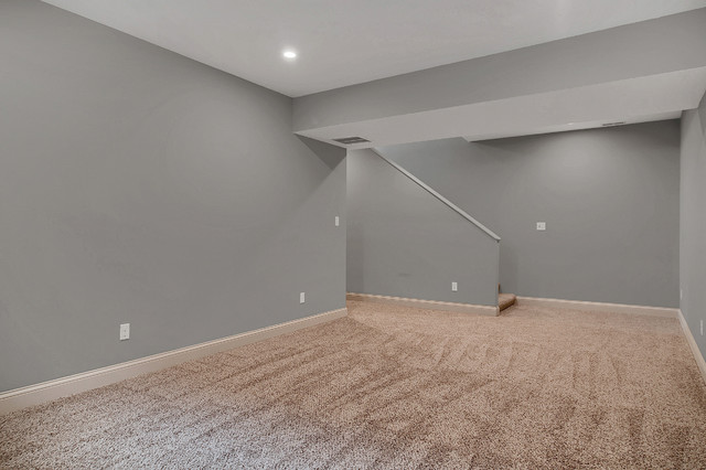 New Construction kaelder