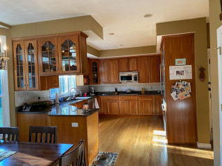 Kitchen of the Week: Tailored Style With White and Wood Elements (11 photos)