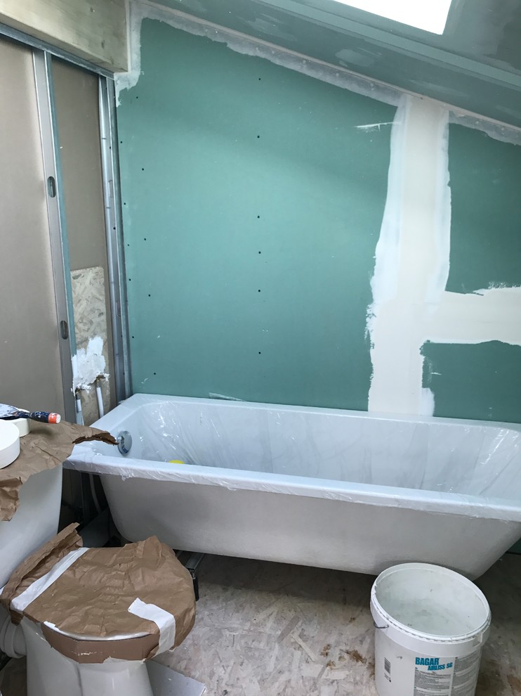 salle de bain en cours de réalisation