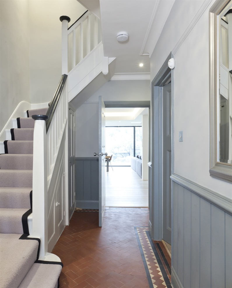 This is an example of a contemporary hallway in London.