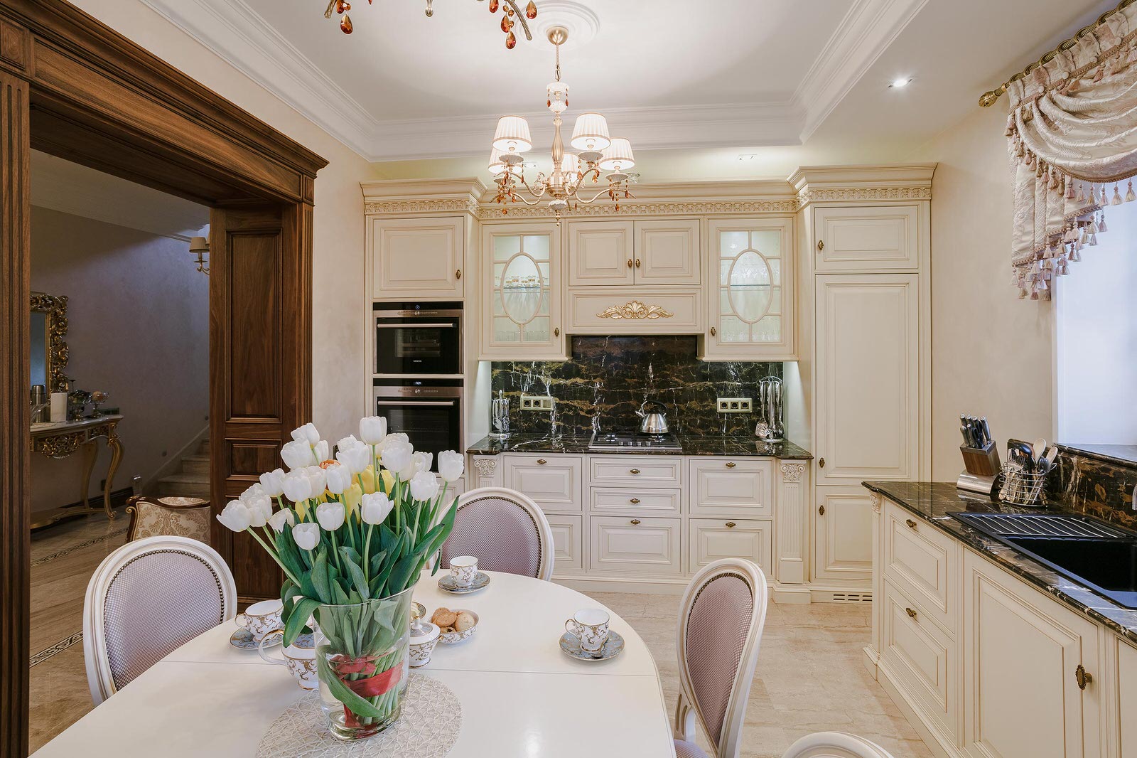 Кухня в классическом стиле