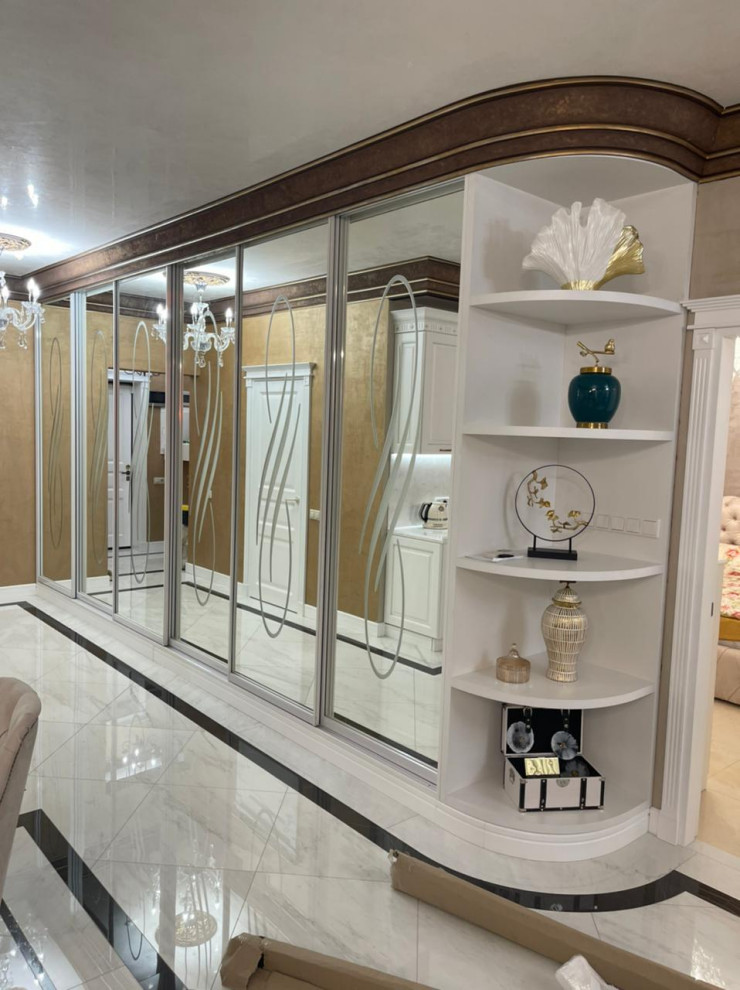 Шкаф гардеробный