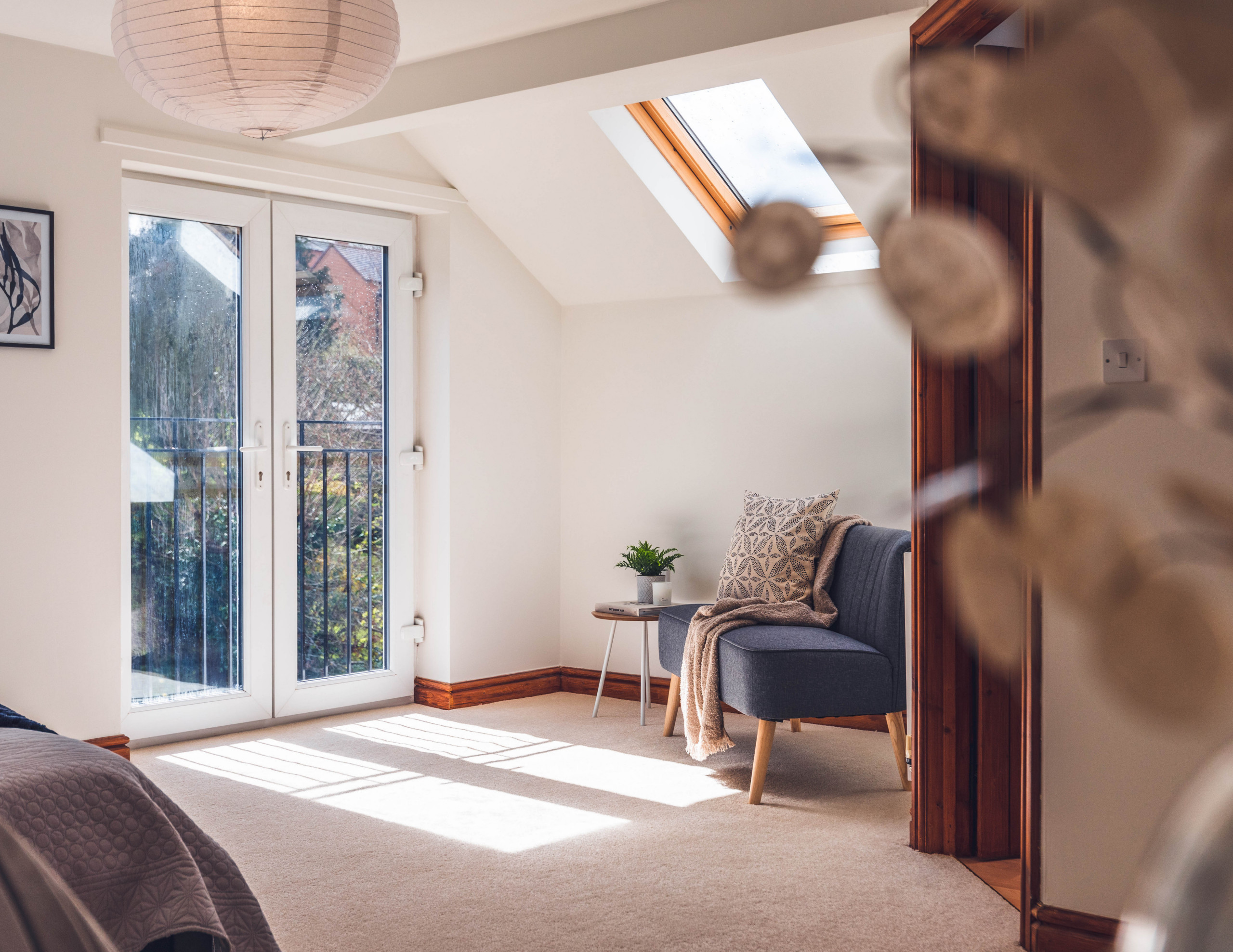 The large 4 bedroom in Derbyshire house was empty and some of the restricted height bedrooms seemed very small so they really saw the investment staging could bring when presenting the property for sa