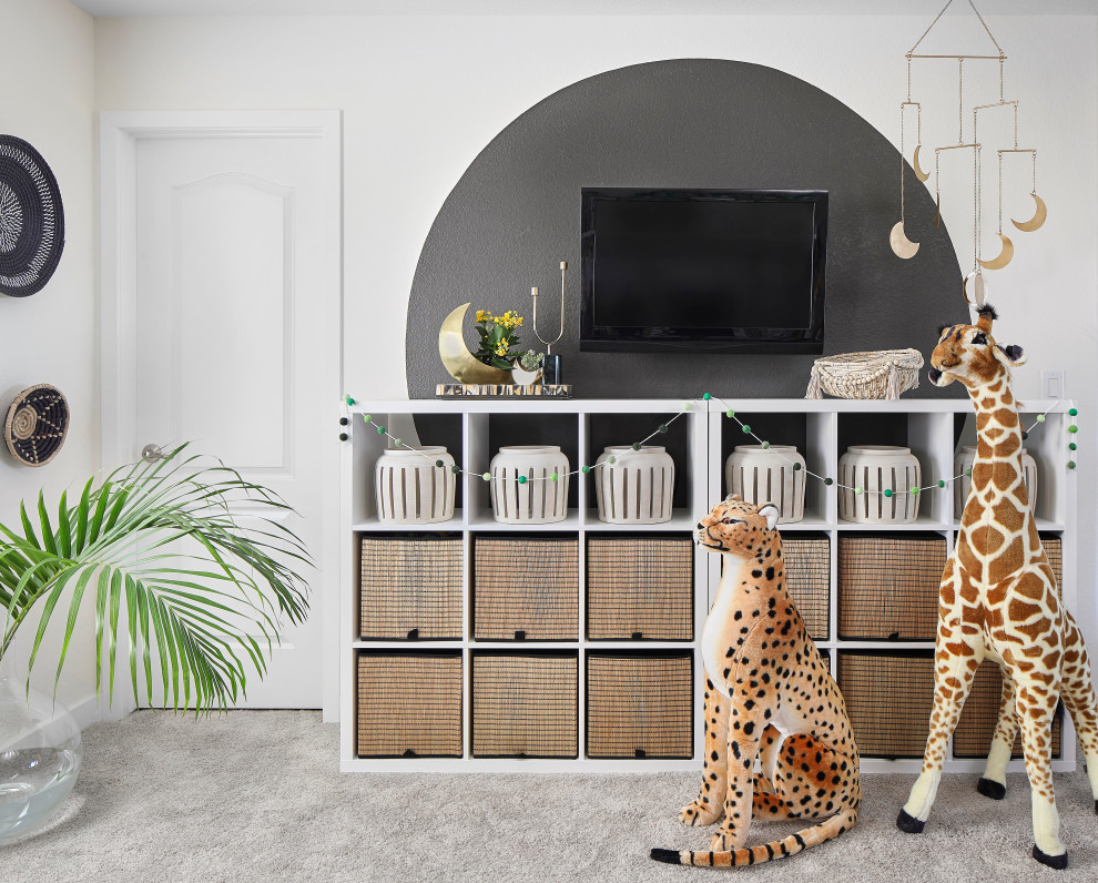 Home design - transitional home design idea in Denver