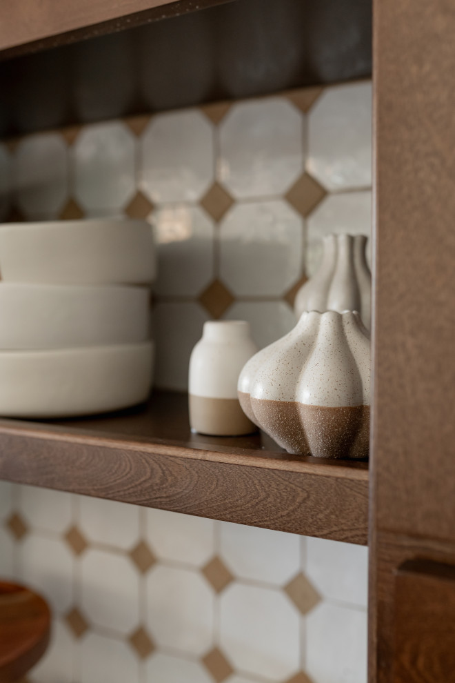 Inspiration for a transitional home design remodel in Phoenix
