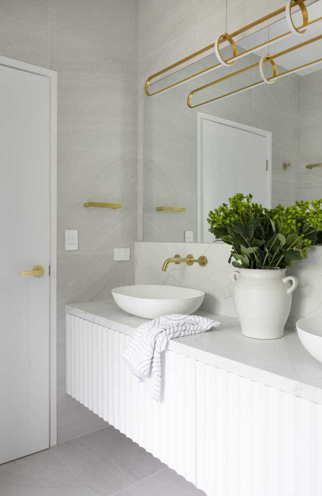 Ferrymans Project Contemporary Bathroom Gold Coast Tweed by Lynda MacDonald Interior
