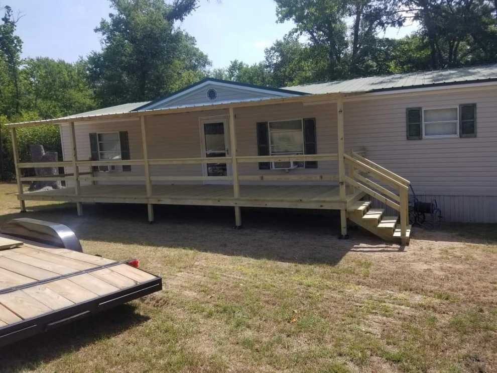 10 x 32 deck with metal roof