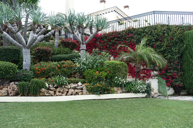Villa, Southern Spain contemporary-garden