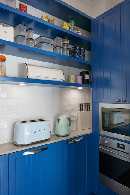 Victorian glamour kitchen midcentury-kitchen