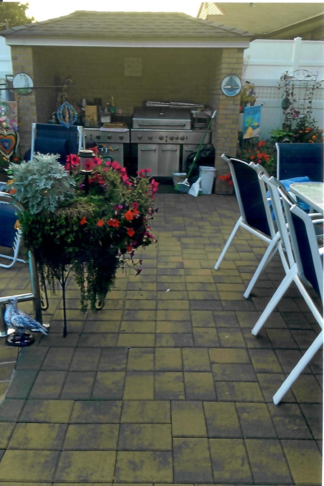 Pool with Whirl pool spill over, outdoor kitchen, outdoor bar, Pergola& Patio