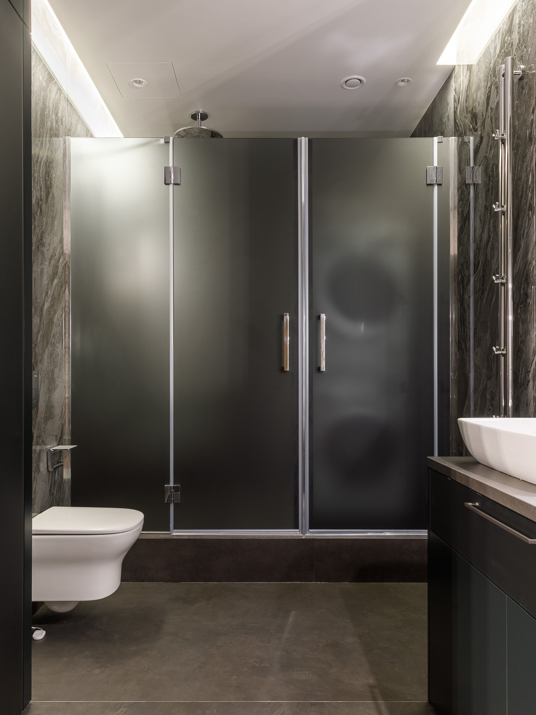 Реализованная квартира в современной стиле на 4-ой Советской - 166 м2