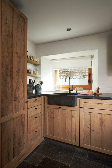 Objekt 322 rustic-kitchen