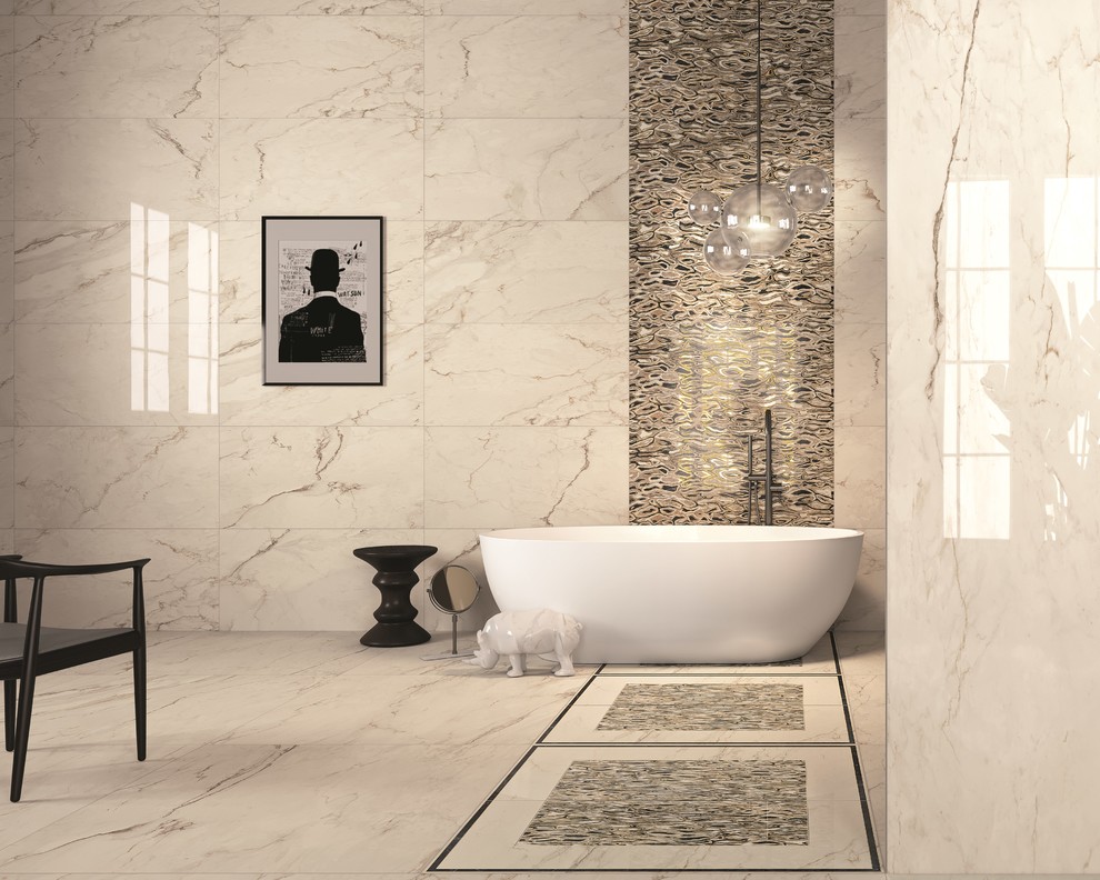 Inspiration for a modern bathroom in Adelaide.