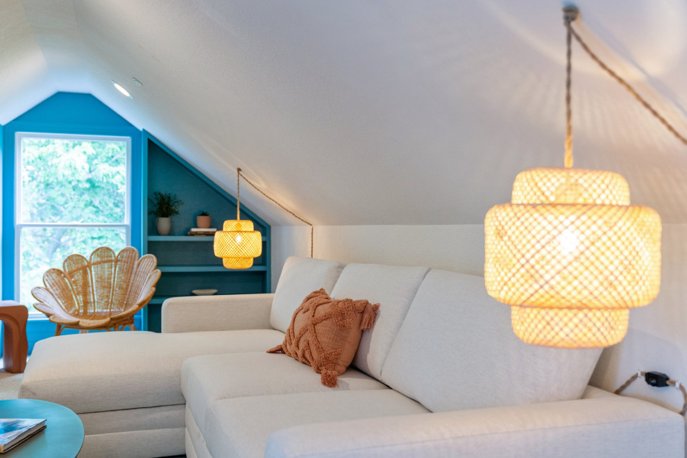 Vacation Rental Design - "Walk On Water"