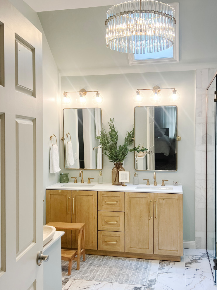 spacious walk-in shower/wet room.