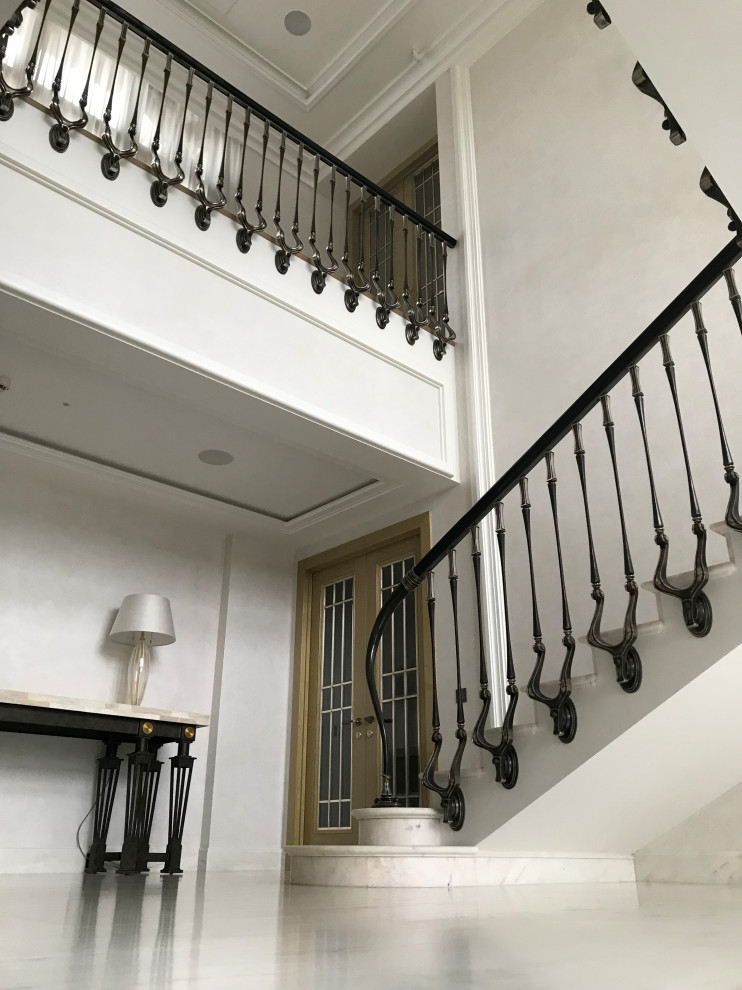 Балясины из стали и бронзы