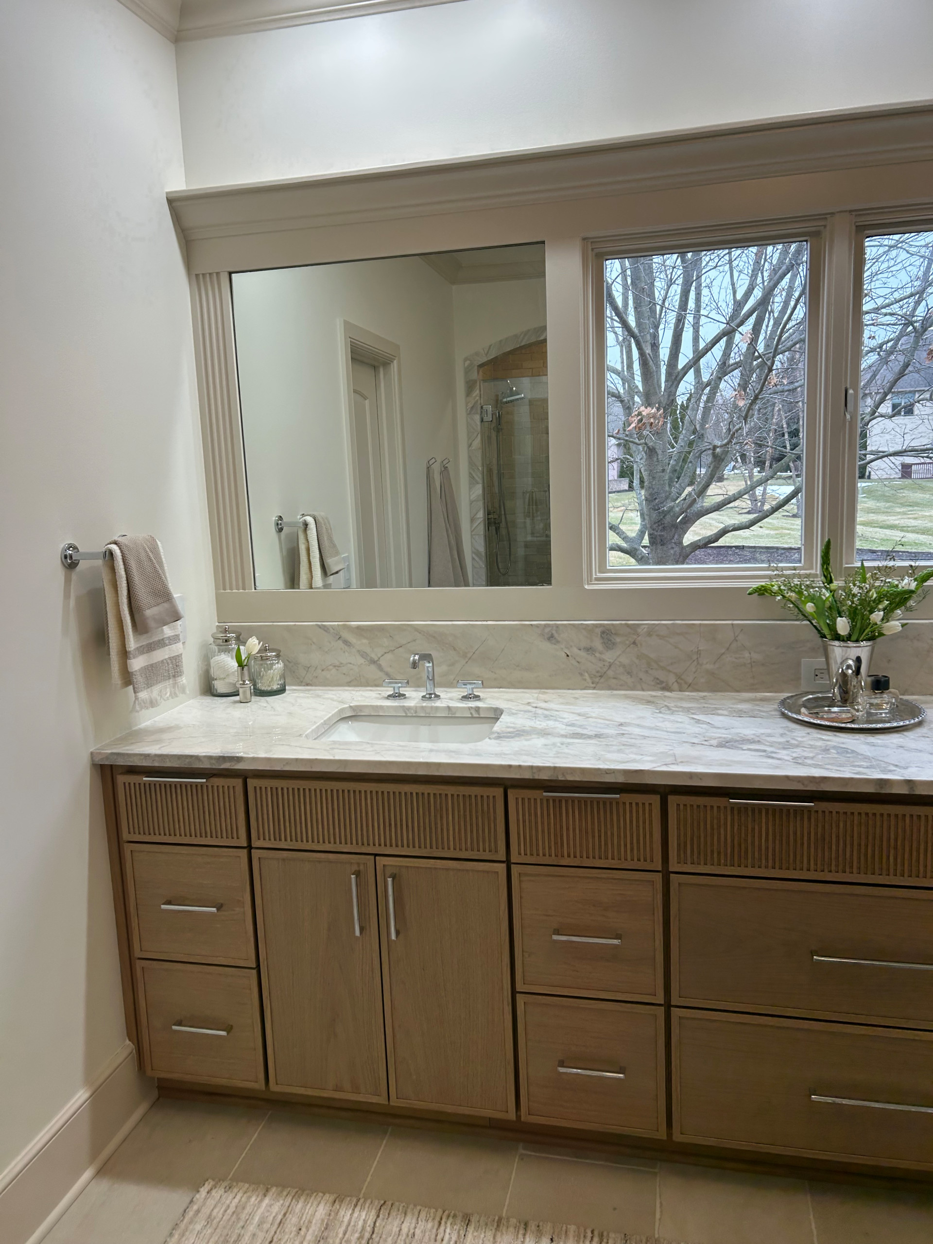 Neutral Mediterranean Bathroom
