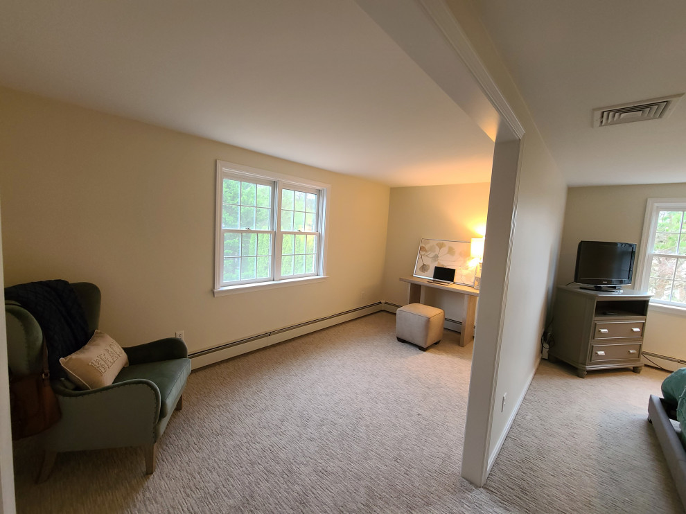 Remote Office off a large bedroom