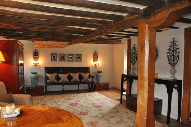 Stanton Harcourt traditional-living-room
