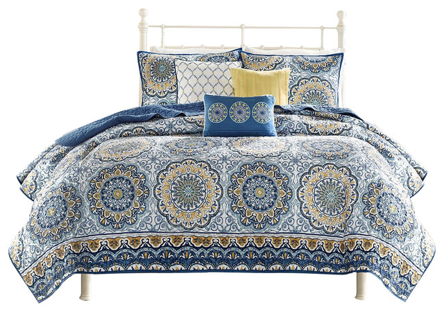 Queen Size 6 Piece Coverlet Quilt Set In Blue Floral Pattern