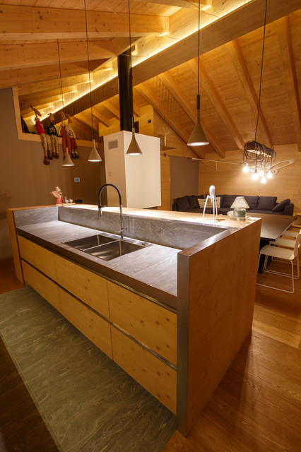 Nest House rustic-kitchen