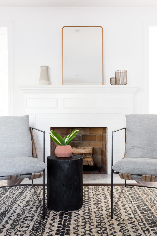 Example of a beach style living room design in Los Angeles