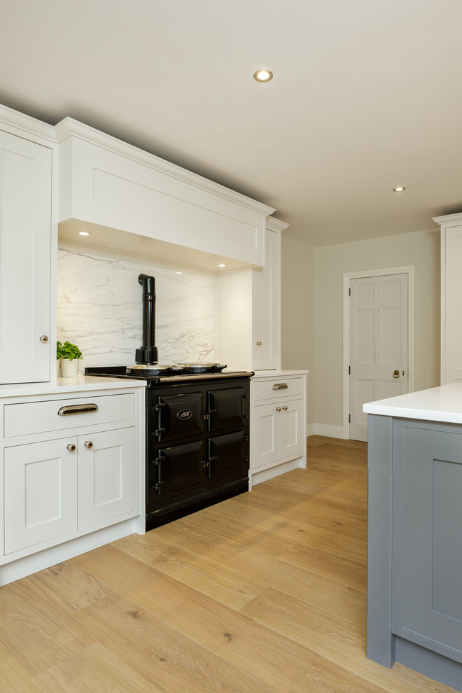 Photo of a classic kitchen in Berkshire.