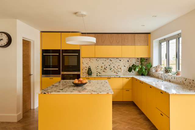 Worktop and Splashback Details retro-koekken